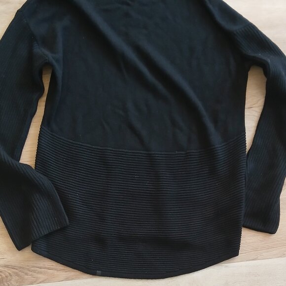 Lululemon Athletica knit black sweater cashmere 5% - Picture 6 of 6